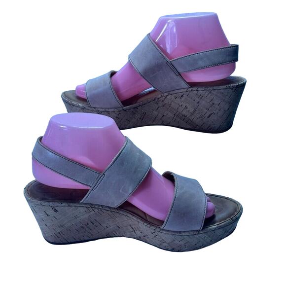 Born Sandals Women 9M Tan Leather Wedge With Ankle Strap Cushioned Comfort Lined - Picture 6 of 12